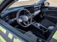 VW Tiguan III (getarnt) - In den Werksfotos enthalten ist bereits eine Aufnahme des Innenraums der seriennahen Studie bzw. des Erprobungsmodells.