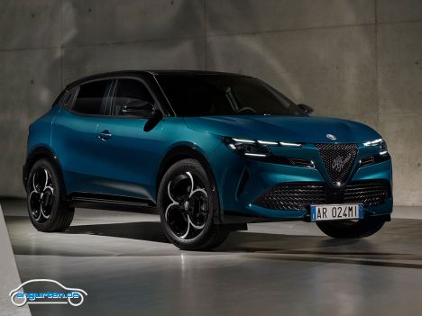 Alfa Romeo Junior - Frontansicht blau