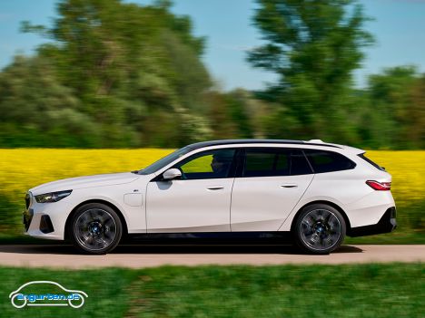 BMW 5er Touring (G61, 2025) - Seitenansicht