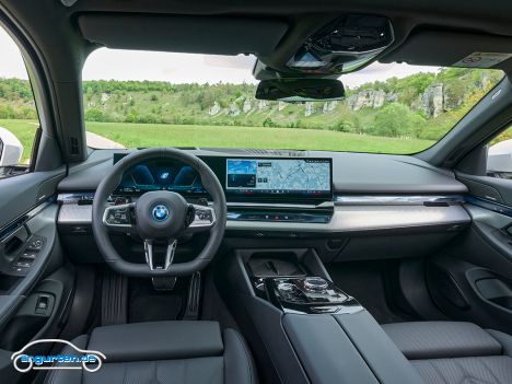 BMW 5er Touring (G61, 2025) - Cockpit