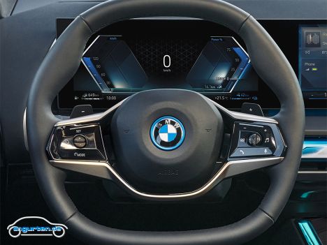 BMW X3 (G45, 2025) - Lenkrad und Kombidisplay