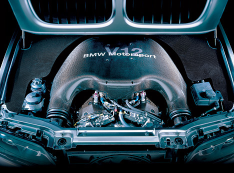BMW X5, Motorsport Version mit V 12