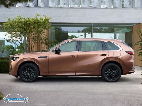 Mazda CX-80 - Seitenansicht in Farbe Melting Copper