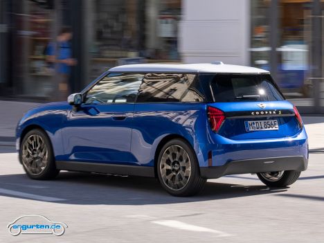 Mini Cooper SE electric - Heckansicht