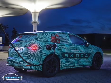 Skoda Elroq - Höchstgeschwindigkeit liegt bei 160 km/h oder 180 km/h.