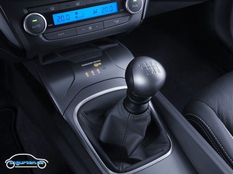 Toyota Avensis 2015 - Bild 9