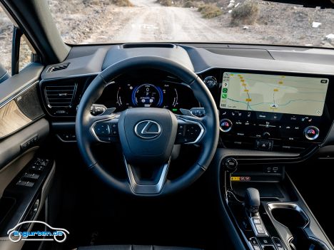 Der neue Lexus NX Overtrail - Cockpit