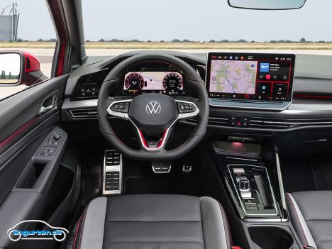 VW Golf 8 GTI - Facelift 2024 - Innenraum mit neuem Infotainment-System