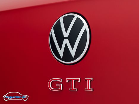 VW Golf 8 GTI - Facelift 2024 - VW-Emblem auf der Heckklappe