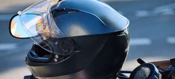 Ein sicherer Motorradhelm ist nicht mehr wegzudenken - und Pflicht. - Foto: pixabay.com