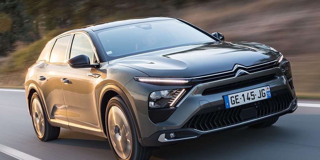 Plug-In-Hybride des C5 X nicht mehr in Einstiegsausstattung - © Bild: Citroen