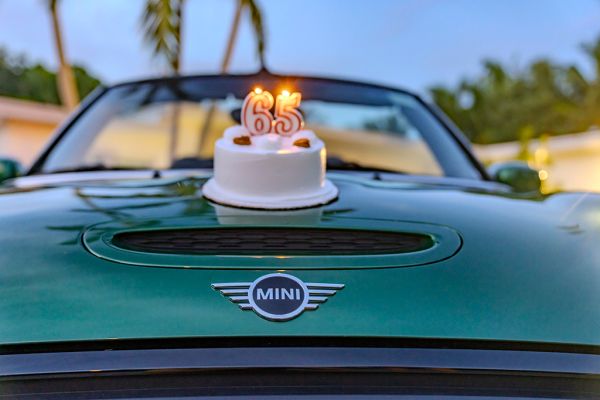 Mini feiert 65ten Geburtstag. Bild: BMW